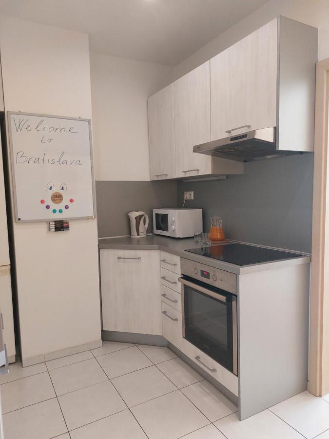 Apartman Michaela Bratislava Exterior photo